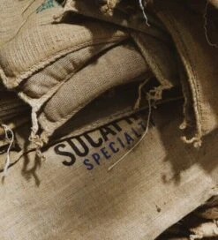 Kalo Koffie - 100% Arabica Koffiebonen - Milano Espresso - 1kg - Exclusieve Koffie 9 Kalo Koffie - 100% Arabica Koffiebonen - Milano Espresso - 1kg - Exclusieve Koffie -Koffie/Drankjes Winkel 1091x1200