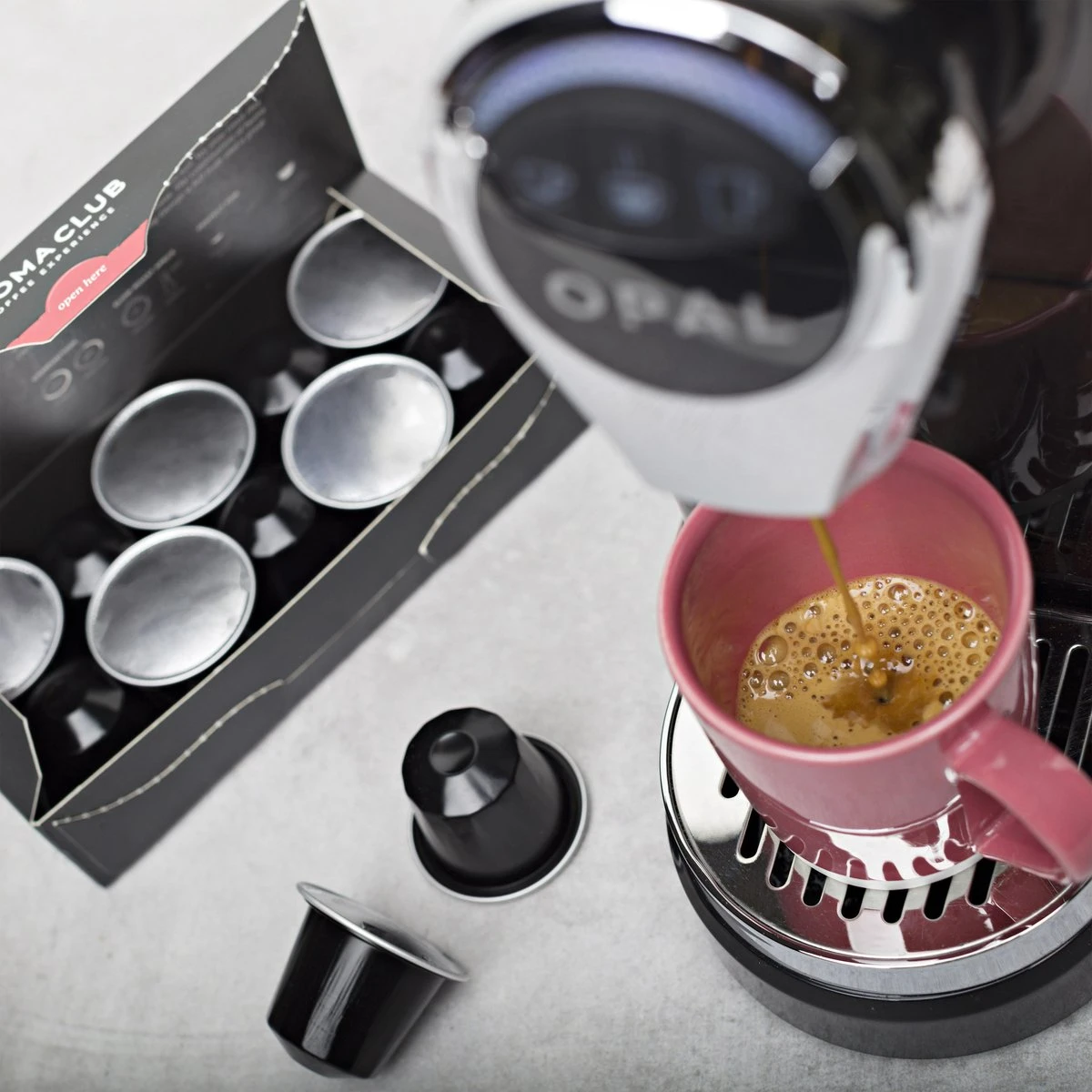 Aroma Club - Nespresso Compatible Capsules (120 St.) - No. 3 Strong George - Intensiteit 5/5 - Espresso - 100% Aluminium Koffiecups 5 Aroma Club - Nespresso Compatible Capsules (120 St.) - No. 3 Strong George - Intensiteit 5/5 - Espresso - 100% Aluminium Koffiecups - Afbeelding 3