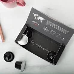 Aroma Club - Nespresso Compatible Capsules (120 St.) - No. 3 Strong George - Intensiteit 5/5 - Espresso - 100% Aluminium Koffiecups 13 Aroma Club - Nespresso Compatible Capsules (120 St.) - No. 3 Strong George - Intensiteit 5/5 - Espresso - 100% Aluminium Koffiecups -Koffie/Drankjes Winkel 1200x1200 197