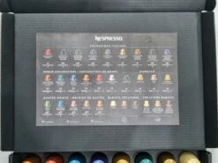 Koffie Proeverij Pakket Groot 40 Stuks Verschillende Smaken Met Mystery Card 'Get Well Soon' Met Persoonlijke (video) Boodschap | Verjaardag | Sinterklaas | Kerstpakket | Vaderdag | Moederdag | Jubileum | Valentijnsdag -Koffie/Drankjes Winkel 1200x899 3