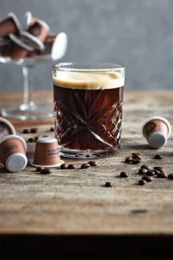De Koffiejongens - Lungo Forte - Nespresso Cups - 100% Biologisch Afbreekbaar - 6x10 Cups - Nespresso Compatible -Koffie/Drankjes Winkel 800x1200 11