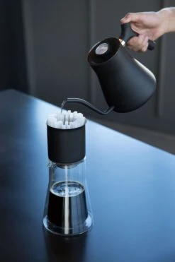 FELLOW - Stagg [XF] Set (Dripper + Carafe) - Handmatige Filterkoffie Set -Koffie/Drankjes Winkel 800x1200
