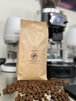 Rotterdamse Koffiebonen Tasty Proefpakket | ORIGINAL 3 X 500 GRAM 10 Rotterdamse Koffiebonen Tasty Proefpakket | ORIGINAL 3 X 500 GRAM -Koffie/Drankjes Winkel 899x1200 7